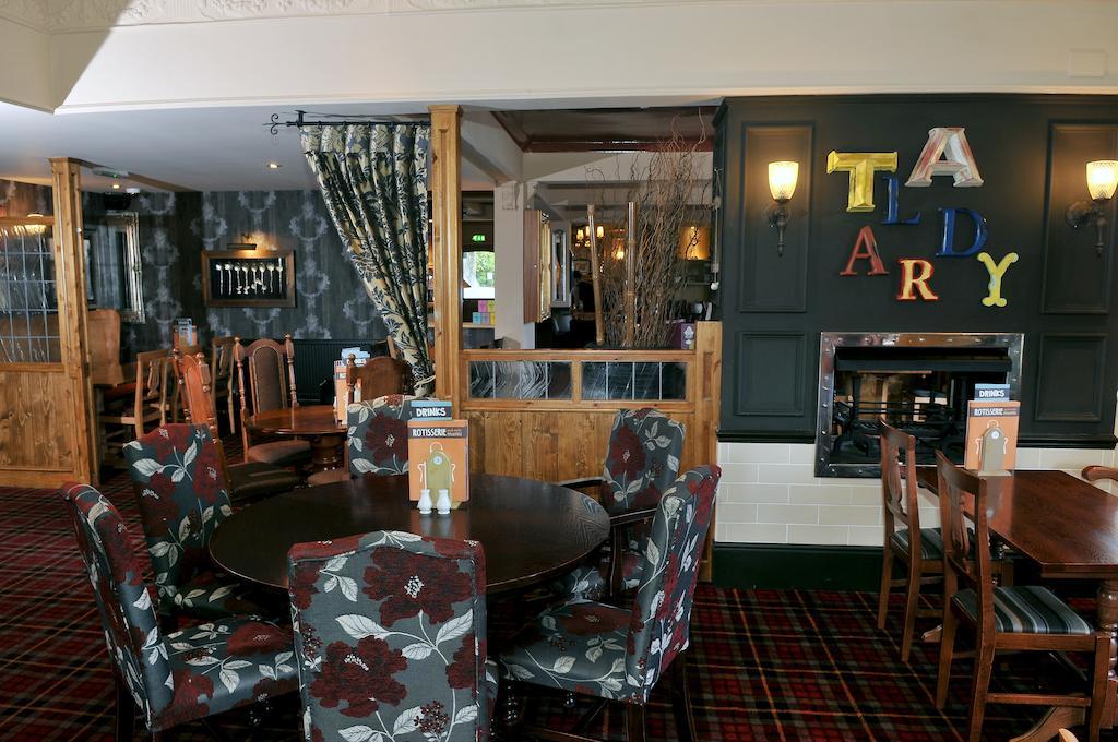 Talardy, St Asaph By Marston'S Inns Zewnętrze zdjęcie